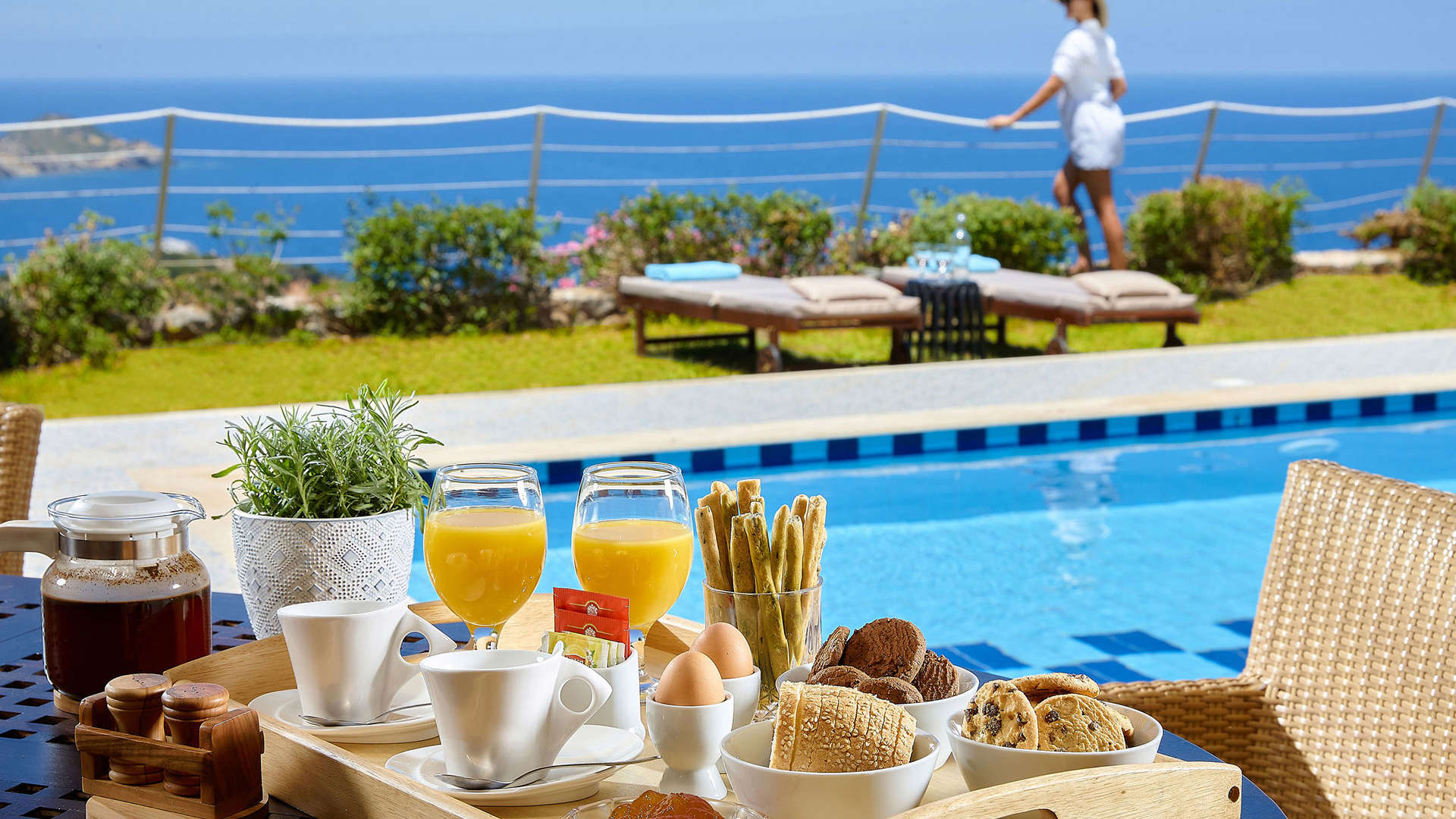 Okeanides Villas Crete Villa Pitho breakfast by the swimming pool with sea view