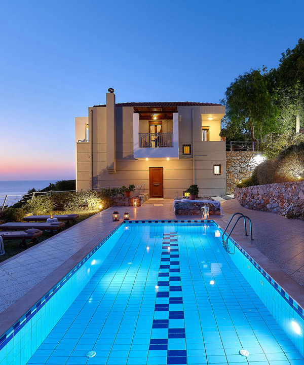 Okeanides Villas Crete Villa Pitho night view swimming pool