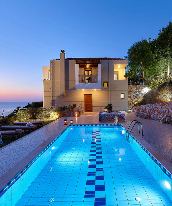 Okeanides Villas Crete Villa Pitho night view swimming pool