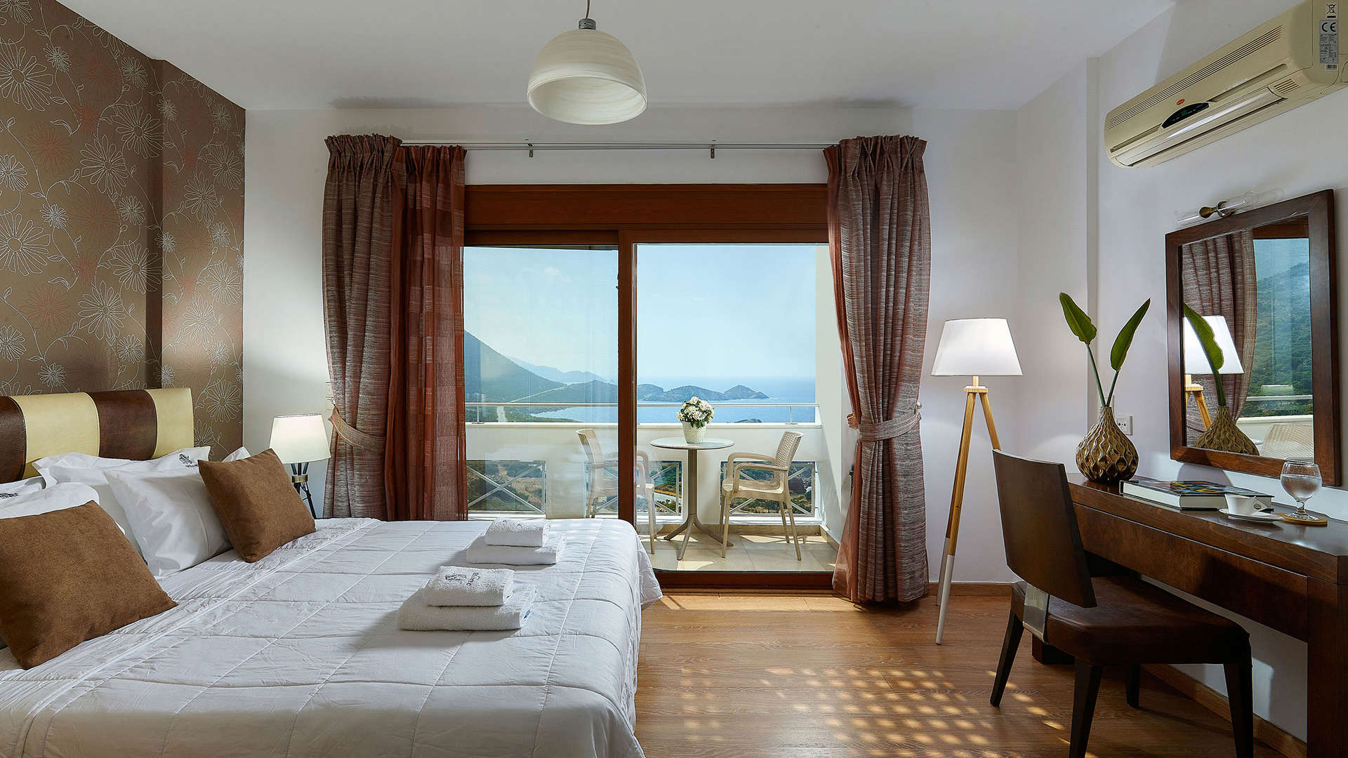 Okeanides Villas Crete Villa Electra master bedroom