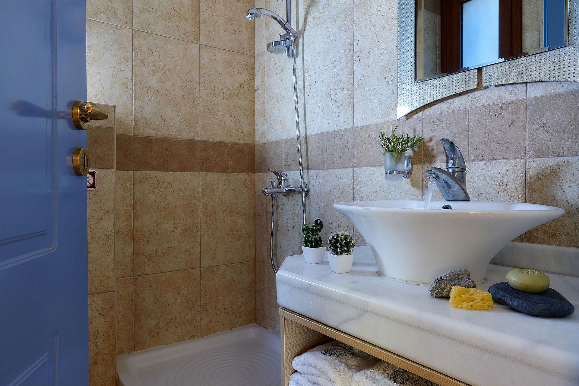 Okeanides Villas Crete Villa Kalypso bathroom