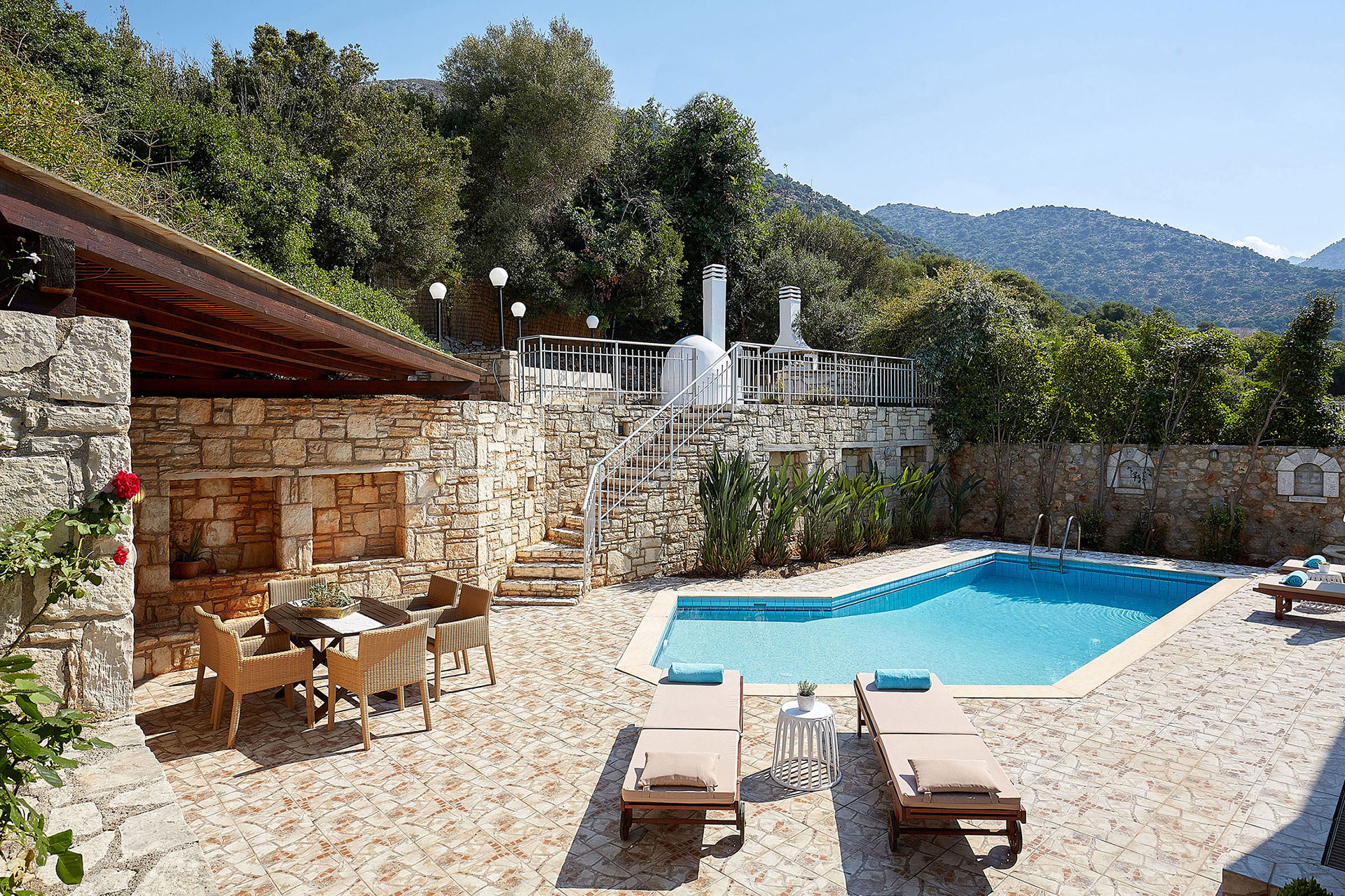 Okeanides Villas Crete Villa Dioni swimming pool